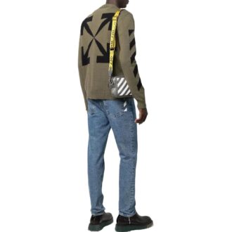 Off-White Bărbați FW22 Pulover confortabil din lână cu guler rotund și imprimeu Arrows, verde militar Off-White Bărbați FW22 Pulover confortabil din lână cu guler rotund și imprimeu Arrows, verde militar