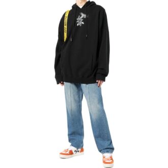Off-White Bărbați SS22 cu imprimeu cu logo Arrows, bumbac, cu glugă și mâneci lungi, negru Off-White Bărbați SS22 cu imprimeu cu logo Arrows, bumbac, cu glugă și mâneci lungi, negru