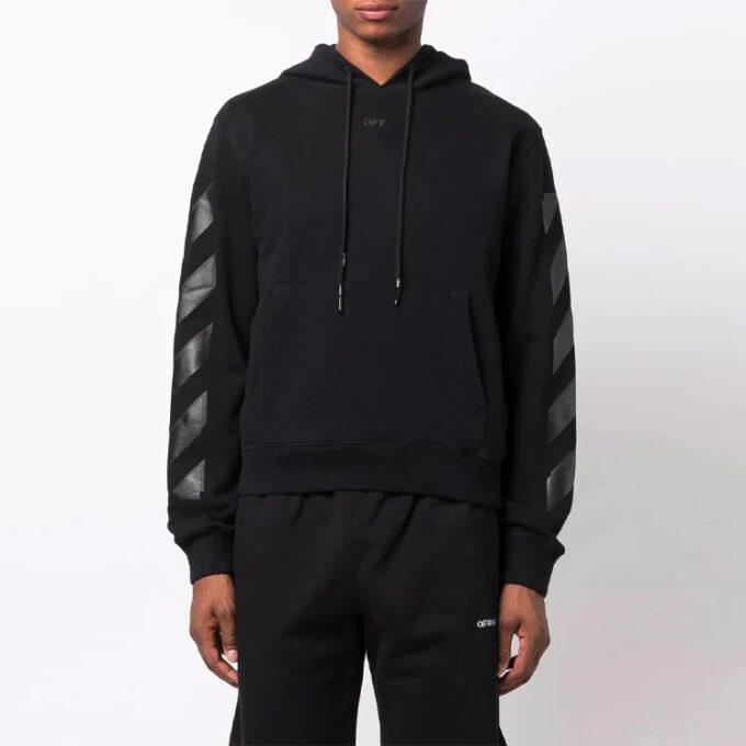 Off-White Pantaloni scurți sport pentru bărbați FW21 cu detalii în formă de Arrows, negru