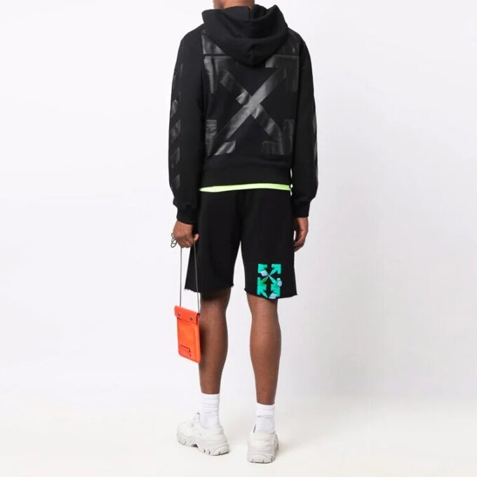 Off-White Pantaloni scurți sport pentru bărbați FW21 cu detalii în formă de Arrows, negru