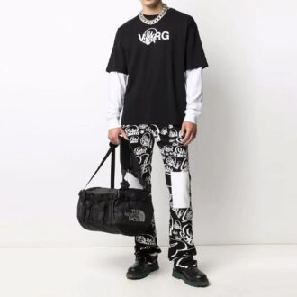 Off-White x Katsu Crossover SS21 cu imprimeu alfabetic, mâneci lungi, versiune standard, negru Off-White x Katsu Crossover SS21 cu imprimeu alfabetic, mâneci lungi, versiune standard, negru