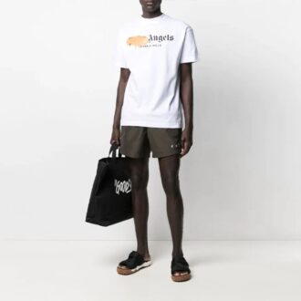 Pantaloni scurți pentru bărbați SS21 cu logo, croială slim, maro Pantaloni scurți pentru bărbați SS21 cu logo, croială slim, maro