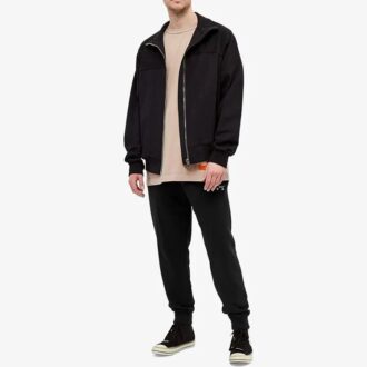 Pantaloni sport SS21 cu logo alfabet, croială largă, negru