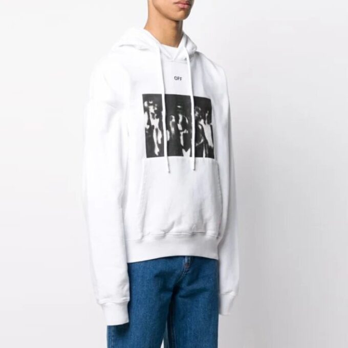 SS20 Pulover oversized alb cu imprimeu spray