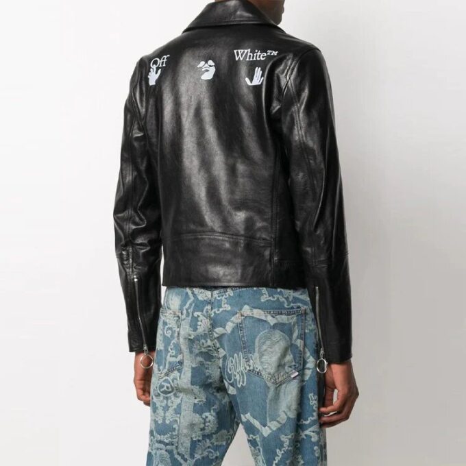 SS21 Model cu logo, fermoar, croială slim, negru