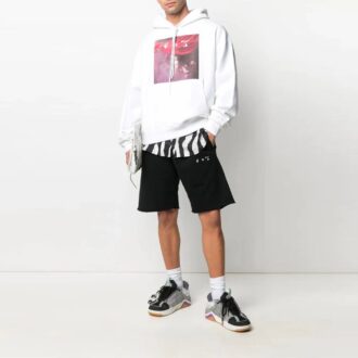 SS21 Model cu logo imprimat, croială largă, alb