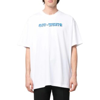 Tricou