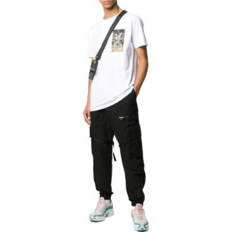 Tricou alb cu guler rotund și pantaloni scurți Off-White pentru bărbați FW22 cu imprimeu cu litere