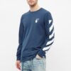 Tricou albastru cu mâneci lungi și imprimeu săgeată