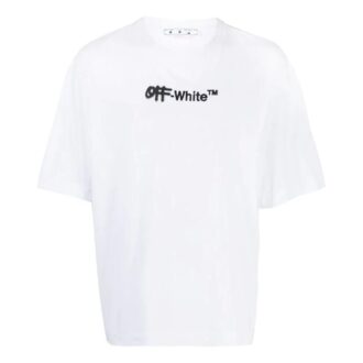 Tricou cu logo vopsit cu spray